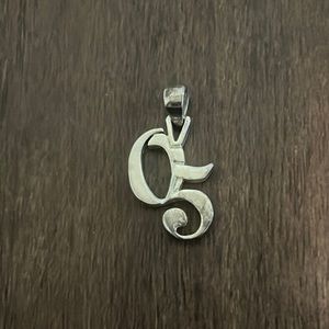 05 necklace charm